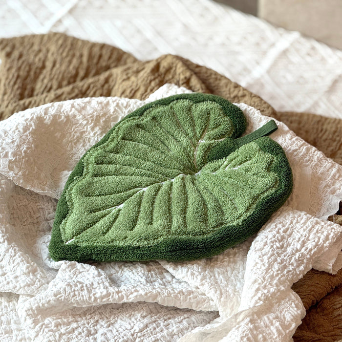 Leaf Hanging Hand Towel