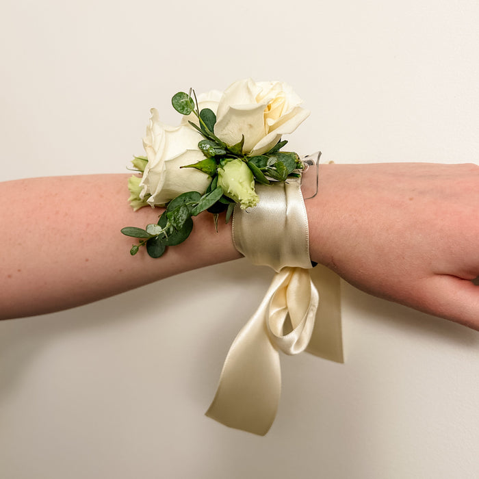 Petite Spray Rose Corsage with Ribbon Bracelet