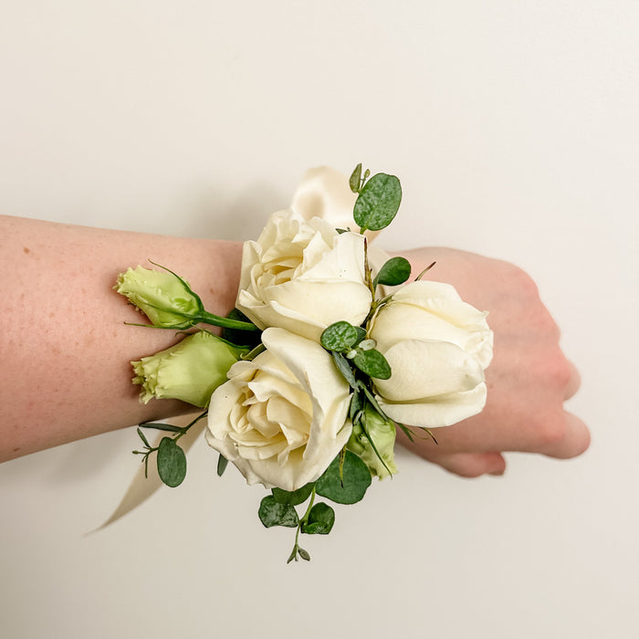 Petite Spray Rose Corsage with Ribbon Bracelet